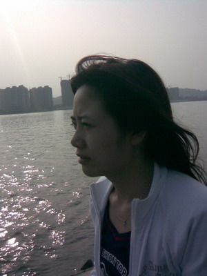 王玲的第二张照片--福建婚介网